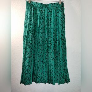 Vintage Skirt Kelly Green Black Animal Print sz 10 Pleats
